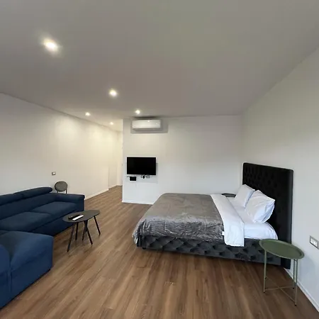 Apartment At Urban Bliss *